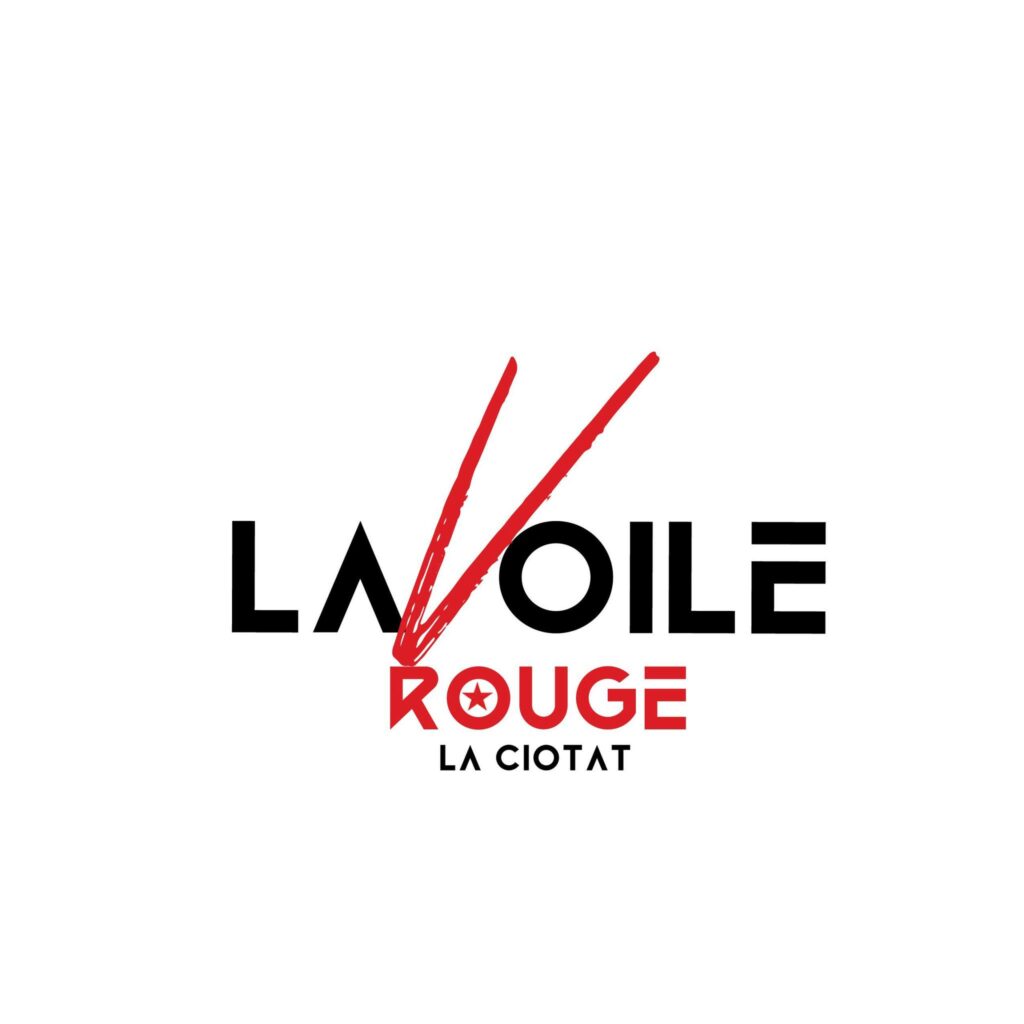 LA VOILE ROUGE